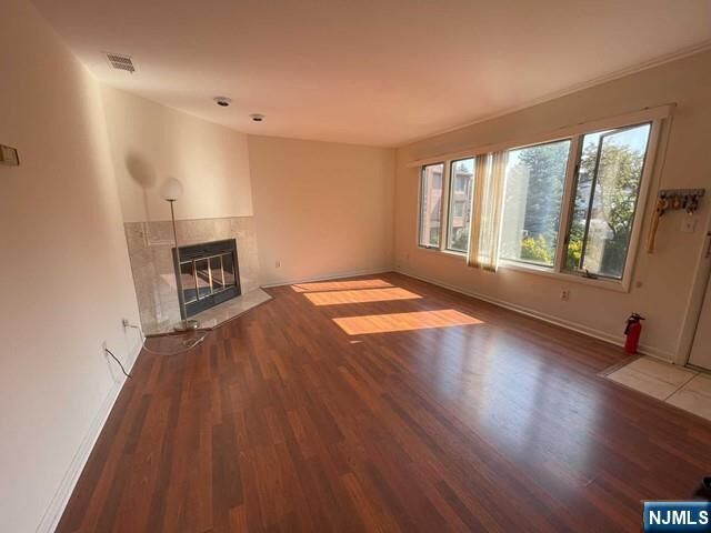 Property Photo:  224B Washington Avenue B  NJ 07024 