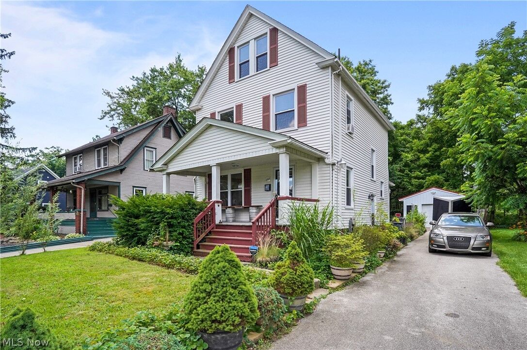 Property Photo:  4144 Helena Avenue  OH 44512 