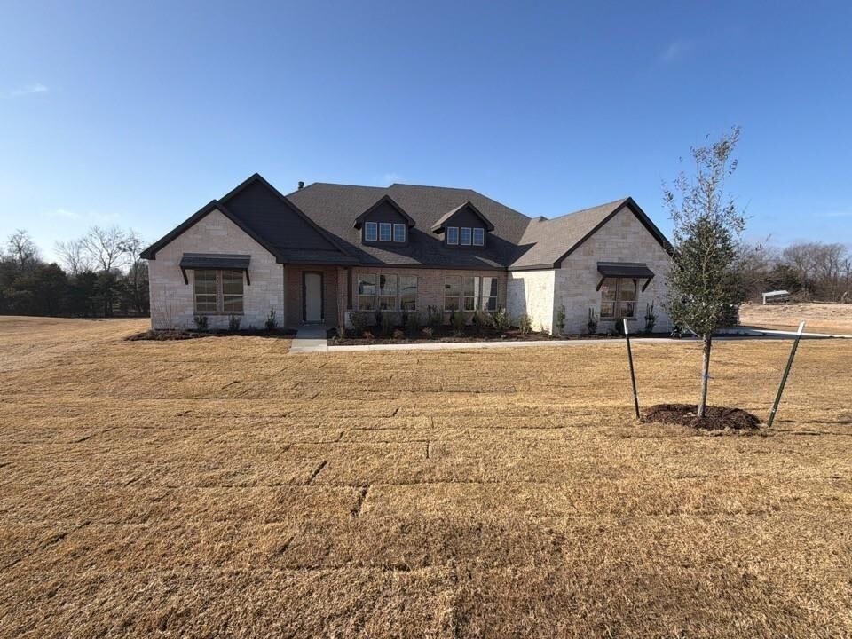 Property Photo:  905 Perrin Lane  TX 75495 