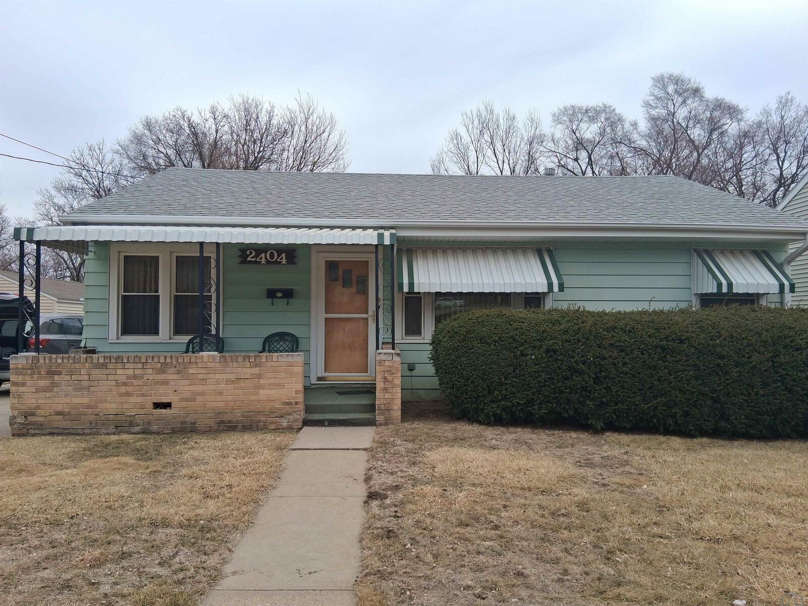 Property Photo:  2404 Rebecca Street  IA 51103 