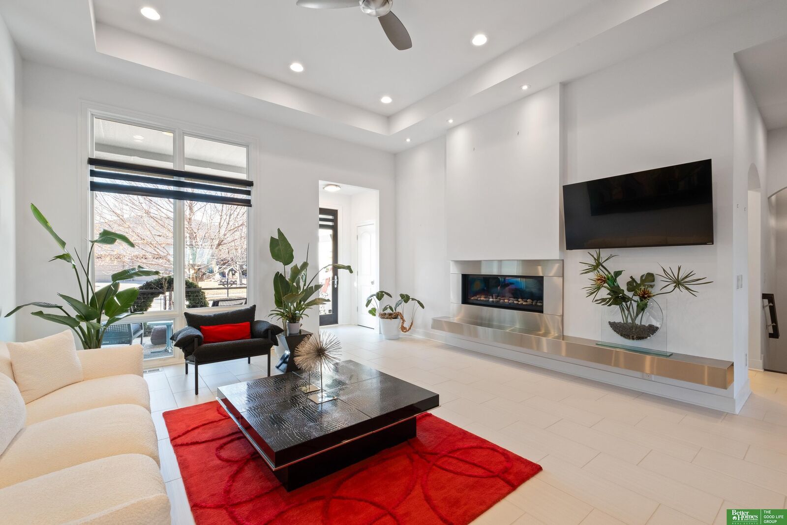 Property Photo:  5811 N 159th Street  NE 68116 