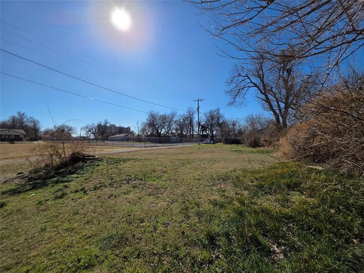 Property Photo:  1513 N Fonshill Avenue  OK 73117 