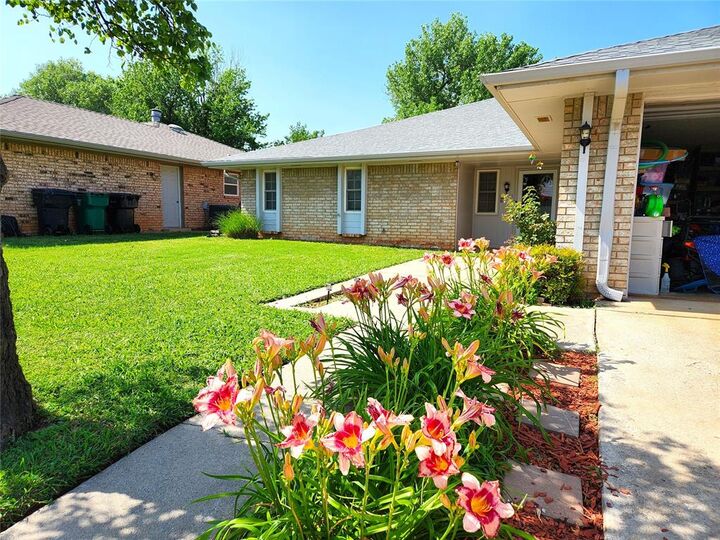 Property Photo:  6509 Fawn Canyon Drive  OK 73162 