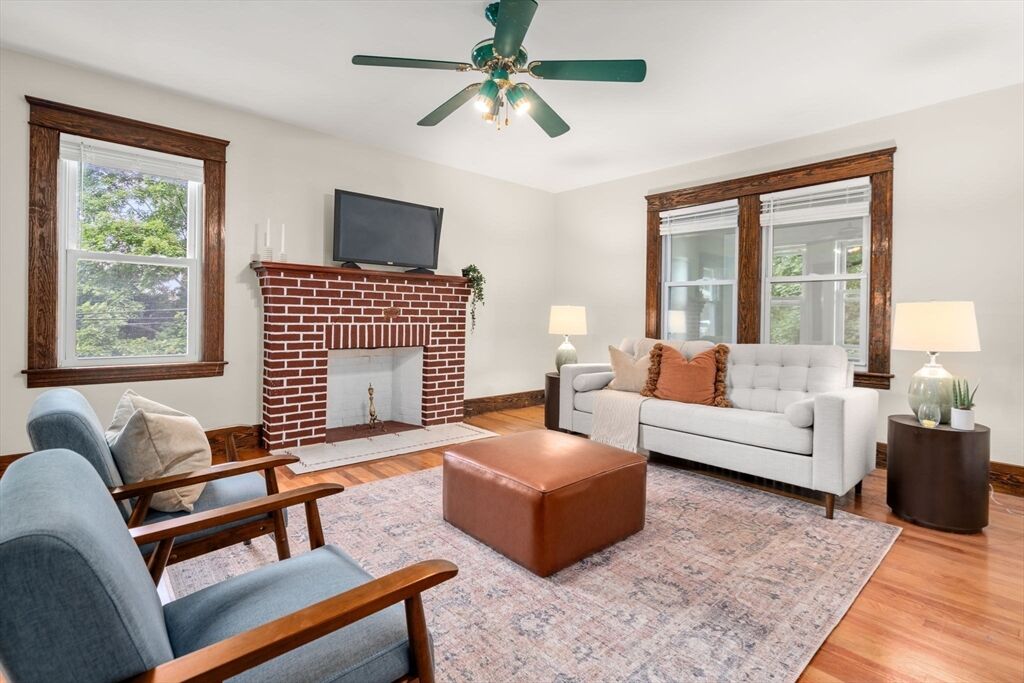 Property Photo: 211 June St 2 MA 01602