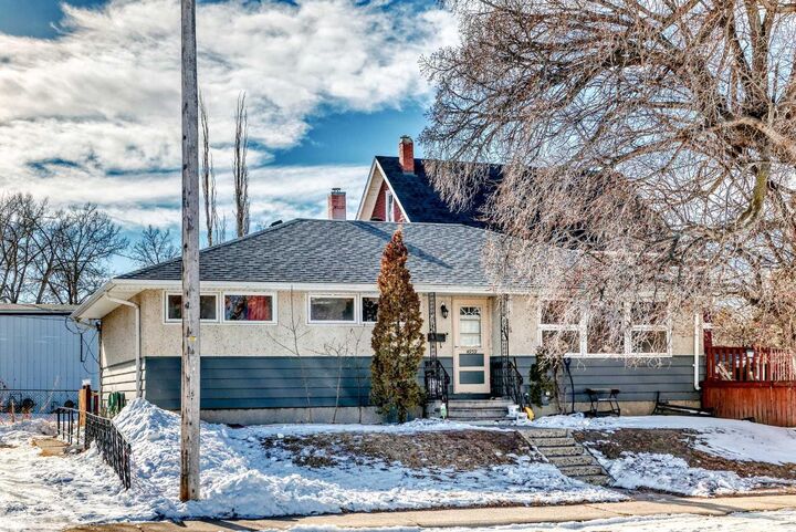 Property Photo: 4939 45 Street AB T4G 1M4