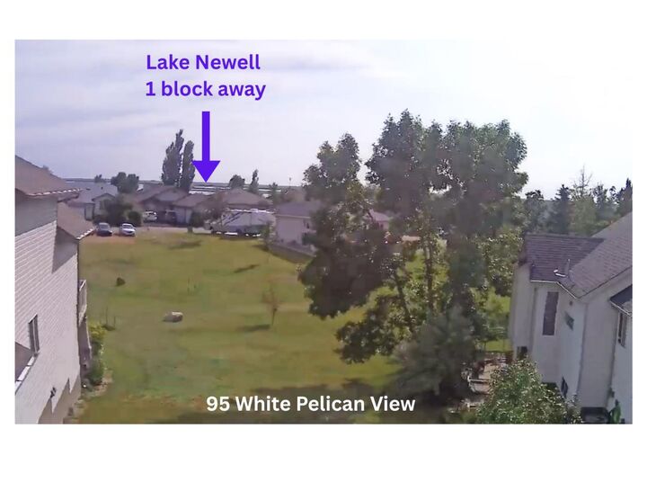 Property Photo: 95 White Pelican View AB T1R 0V5