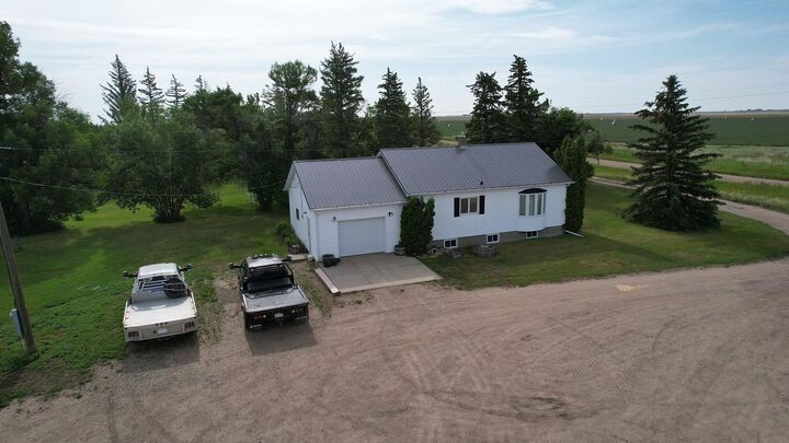 Property Photo: 162 Hays Rd 30 N AB T0K 1B0