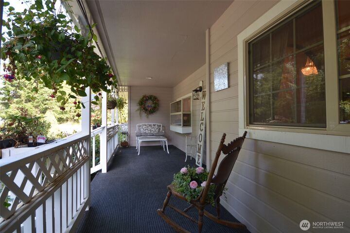 Property Photo: 14913 Champion Estates Drive SE WA 98597