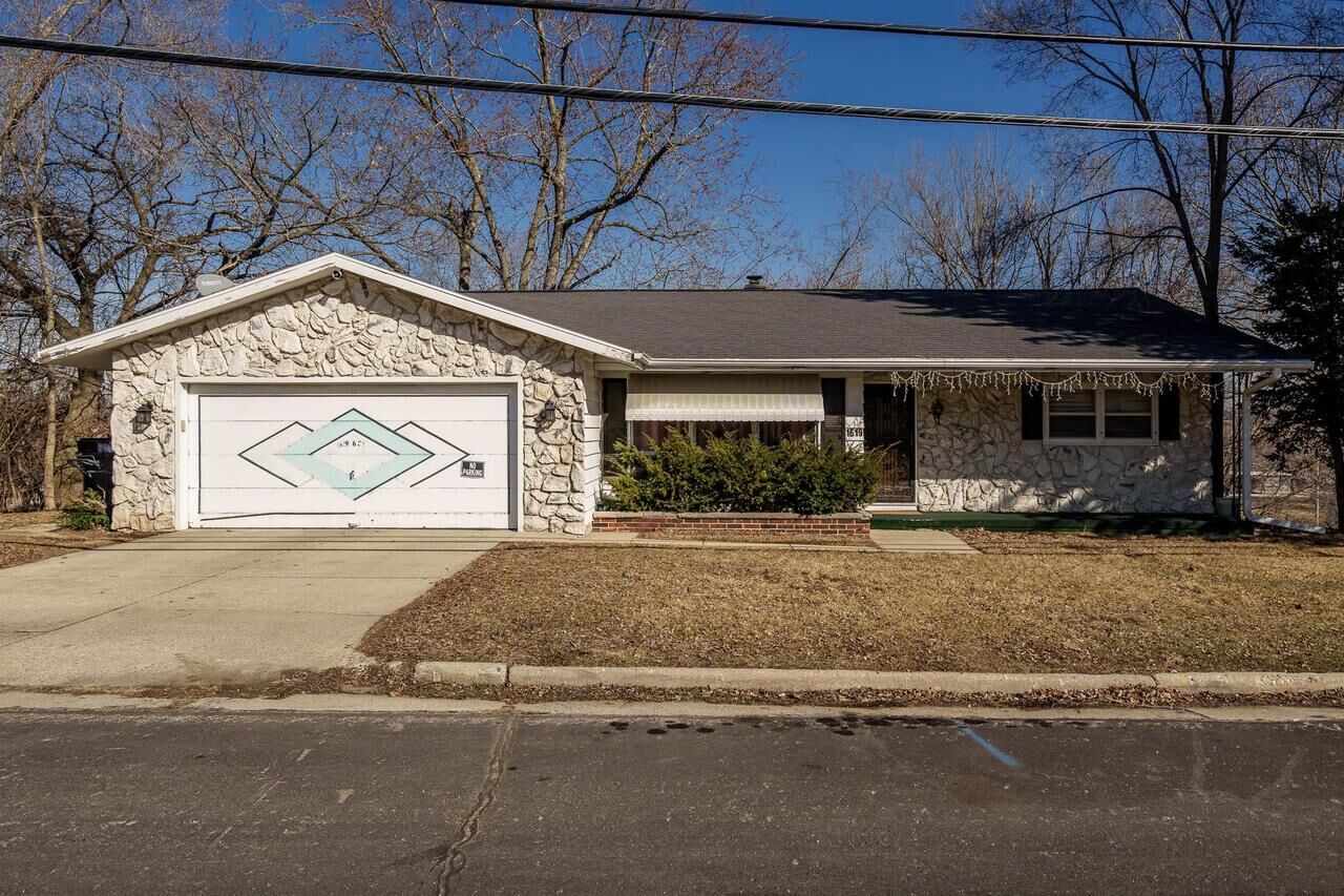 Property Photo:  1619 6th Street  WI 53511 