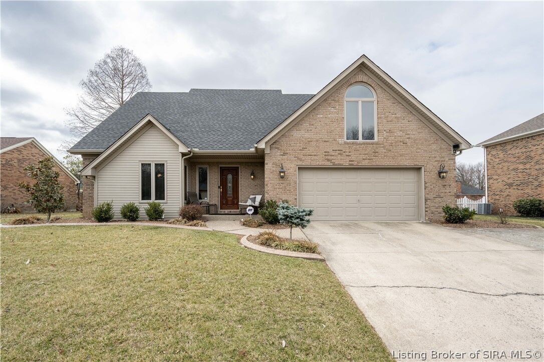 Property Photo: 2210 Glenn Abbey IN 47130