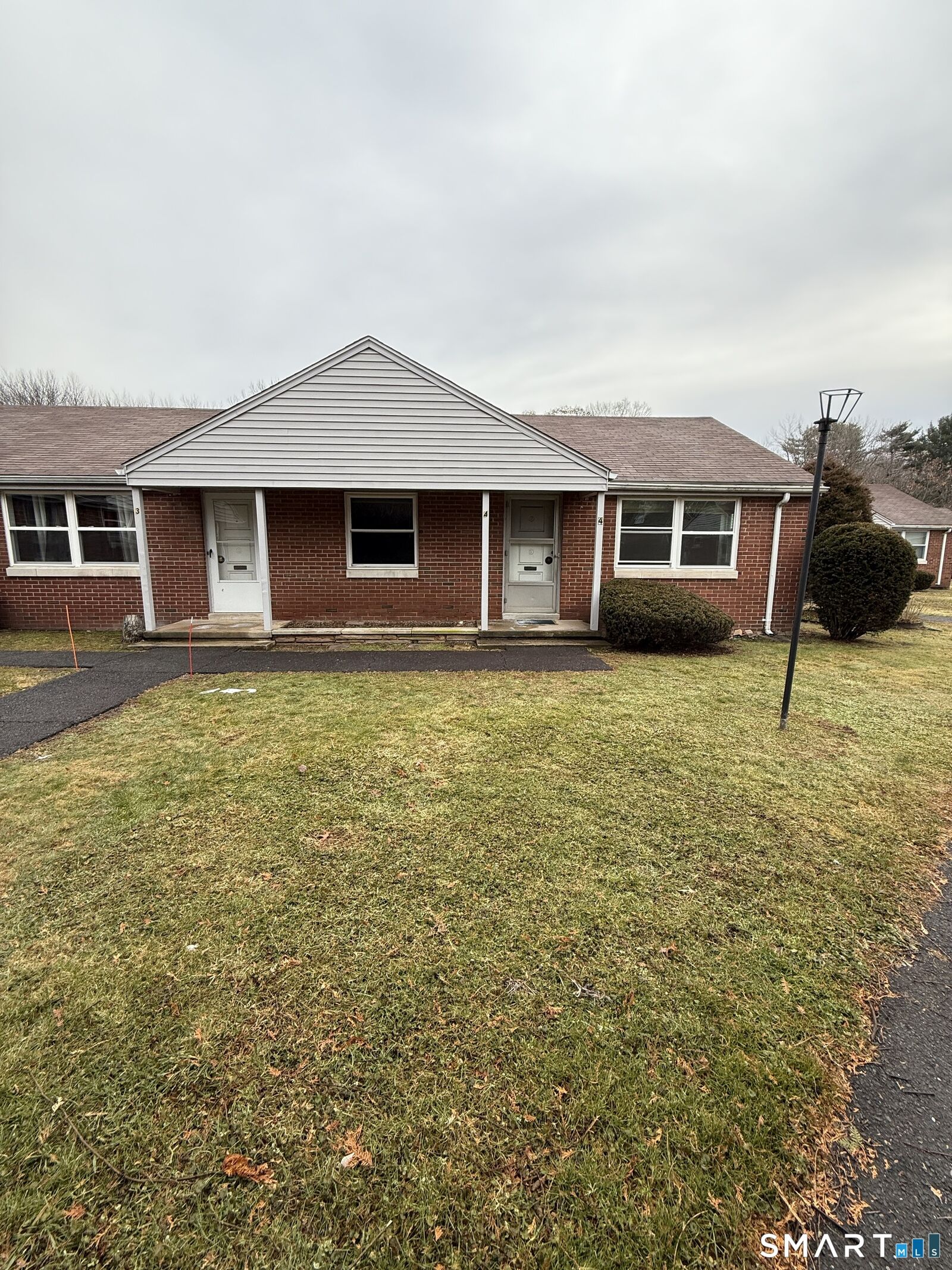 Property Photo: 21 Hartford Avenue 4 CT 06111