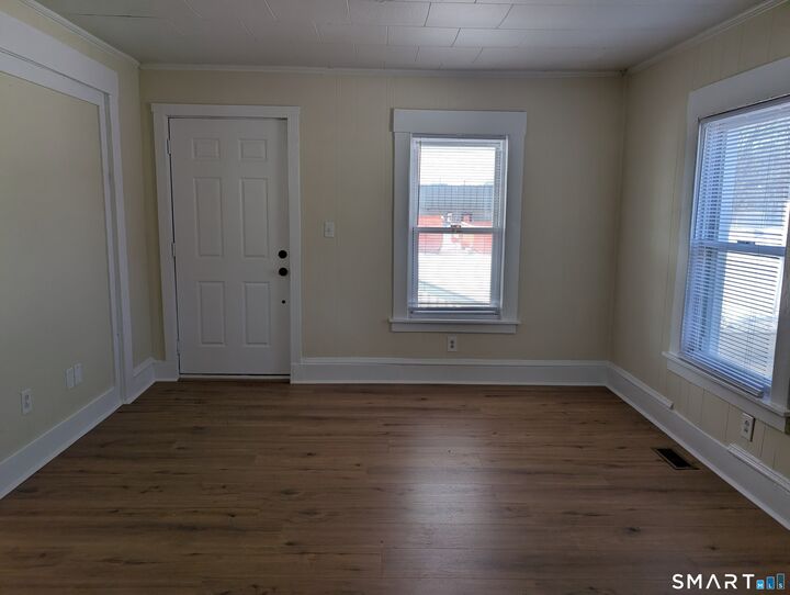 Property Photo:  184 Buckingham Avenue  CT 06460 