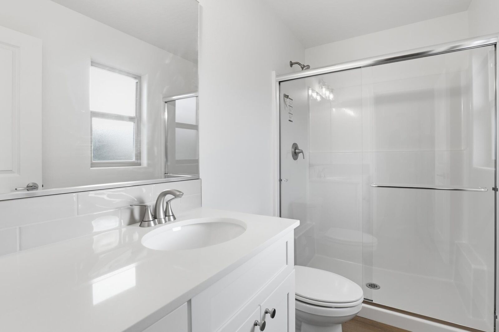 Property Photo:  24 W 12th St  WA 99006 