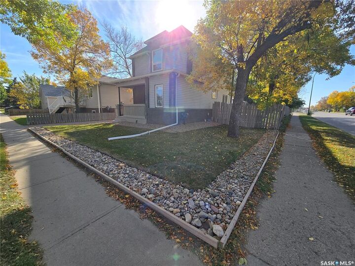 Property Photo:  2 Prairie Avenue  SK S4H 0L1 