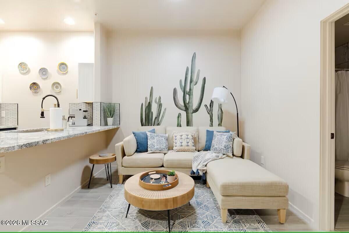 Property Photo:  2026 E River Road 101  AZ 85718 