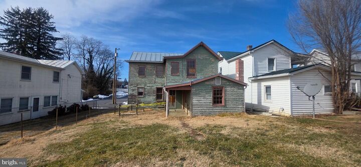 Property Photo: 11 Bristol Avenue VA 22835