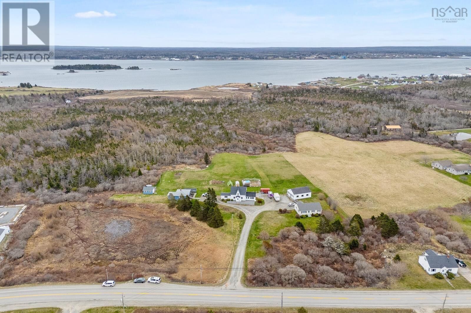 Property Photo:  17 Ponderosa Lane  NS B0W 2M0 
