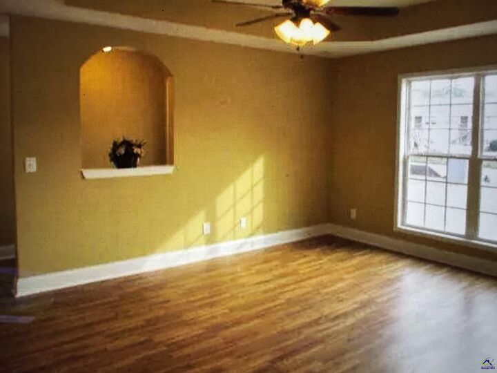 Property Photo:  510 Leisure Lake Drive  GA 31088-0000 