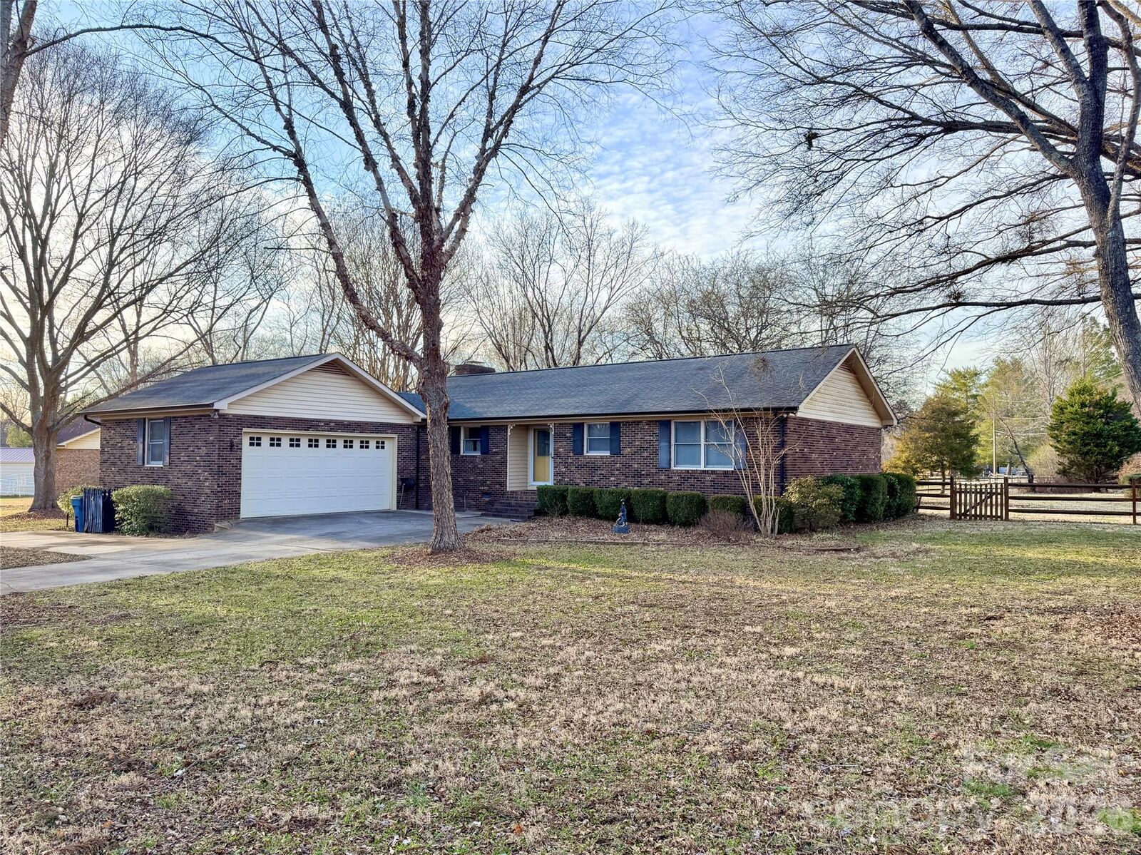 Property Photo:  8422 Wonderwood Lane  NC 28075 