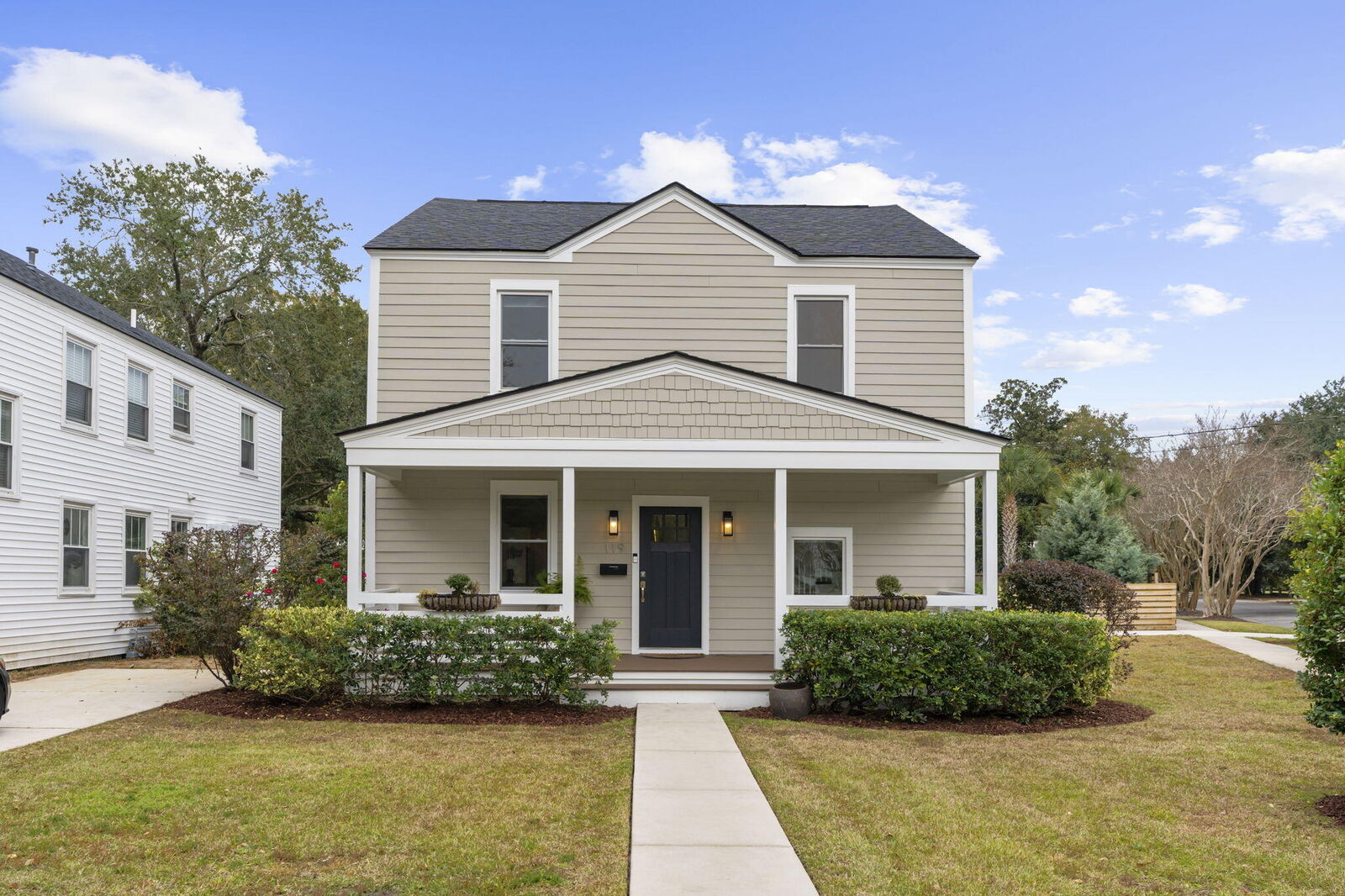 Property Photo:  119 Peachtree Street  SC 29403 
