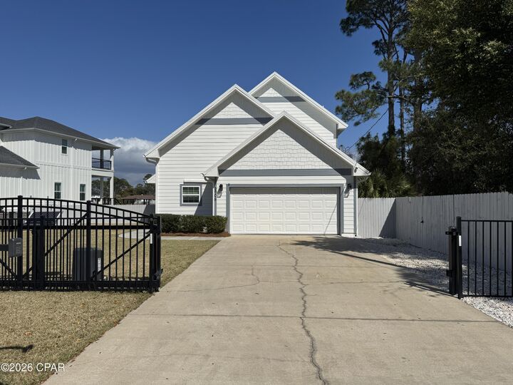 Property Photo:  6906 S Lagoon Drive  FL 32408 