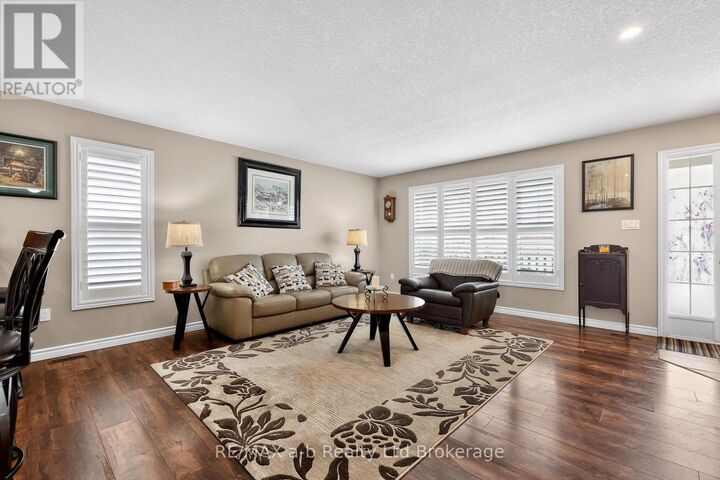 Property Photo: 87 Walker Road ON N5C 0C3