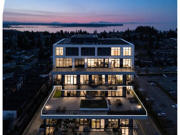 Property Photo:  1526 Finlay Street 1103  BC V4B 4L9 