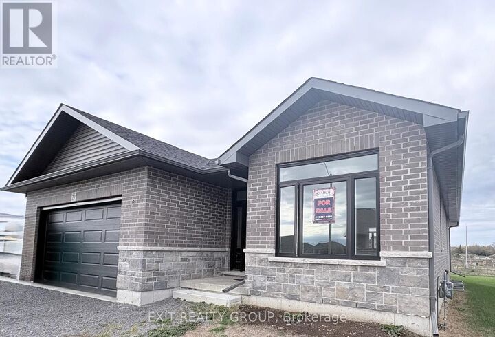 Property Photo:  27 Sulmon Street  ON K8N 0S5 