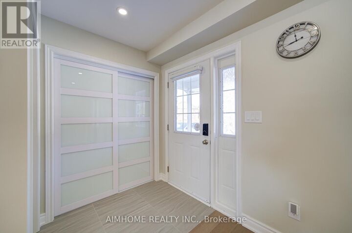 Property Photo:  36 Grand River Avenue  ON N3T 4W7 