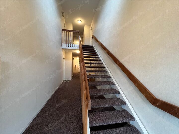 Property Photo:  6650 Wareham Court 8  OH 45459 