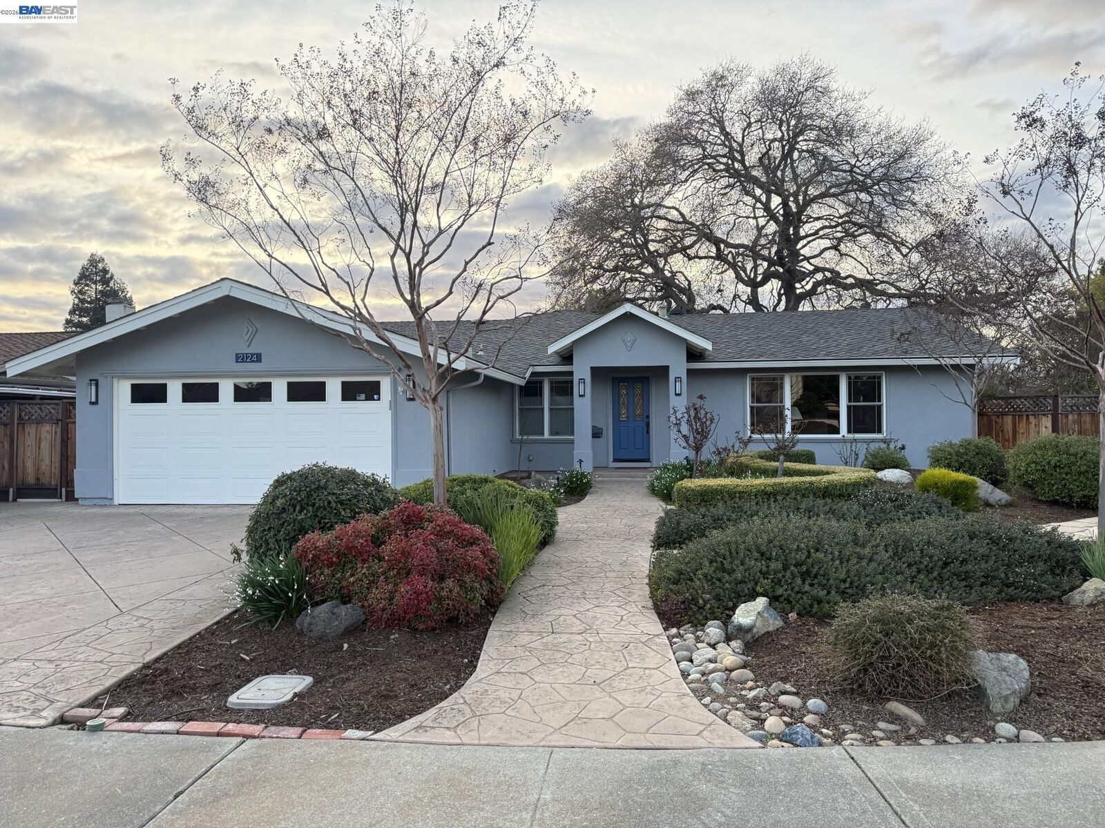 Property Photo: 2124 Orion Ct CA 94550