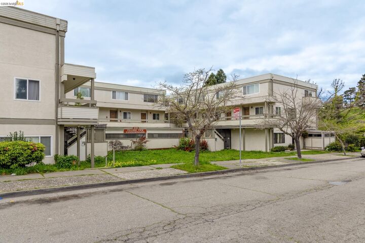 Property Photo:  3161 Birmingham Dr 209  CA 94806 