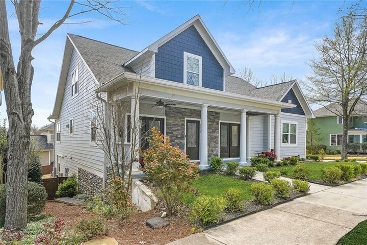 Property Photo: 9904 Ashford Green Way GA 30135