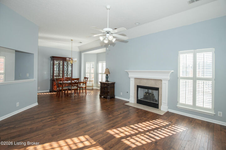 Property Photo:  16509 Taunton Vale Rd  KY 40245 