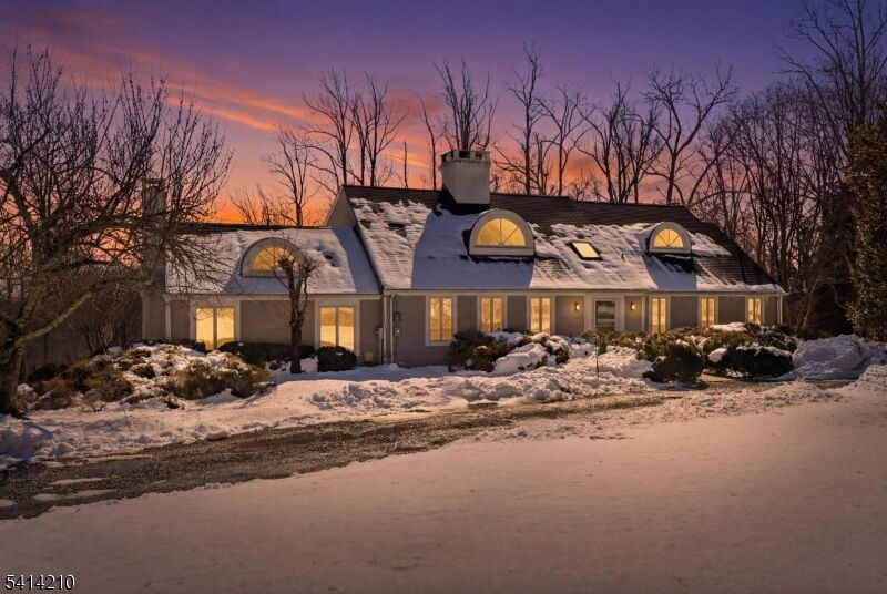 Property Photo:  7 Post House Rd  NJ 07960 