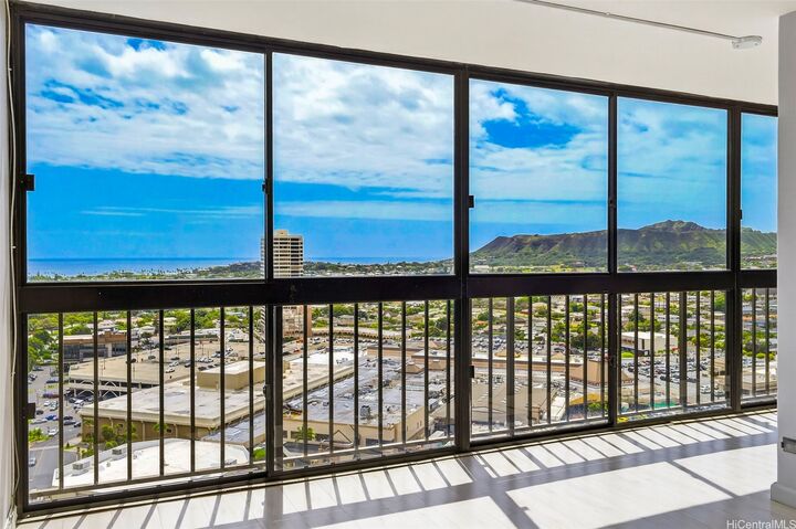 Property Photo:  4300 Waialae Avenue A2002  HI 96816 