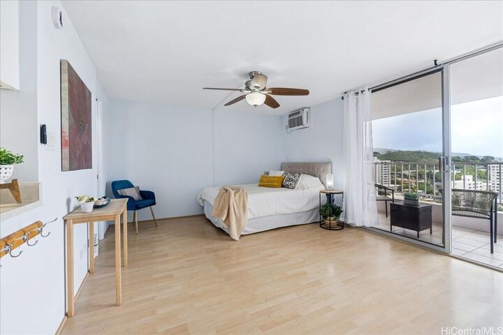 Property Photo: 1419 Dominis Street 1507 HI 96822