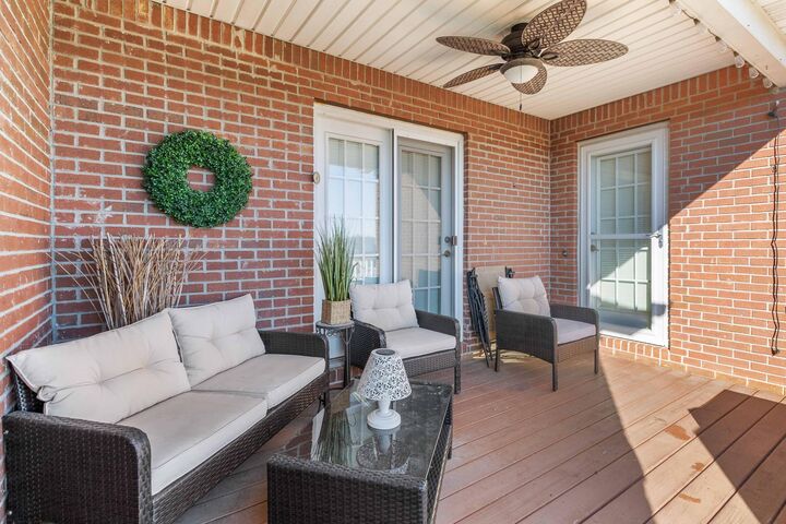 Property Photo:  90 W Saddlebrook Drive  KY 42503 