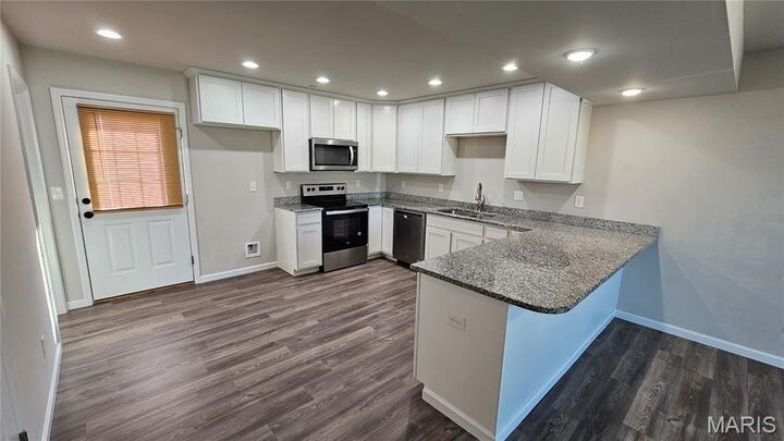 Property Photo:  850 Navajo Trail 850  MO 63383 