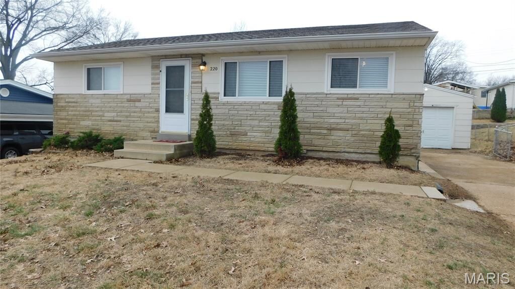 Property Photo:  220 Arras Drive  MO 63129 