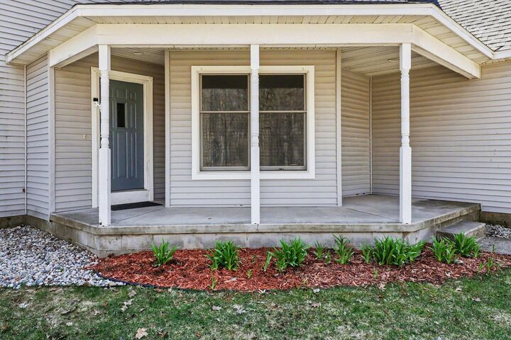 Property Photo:  1854 Tall Oaks Drive W  MI 49431 