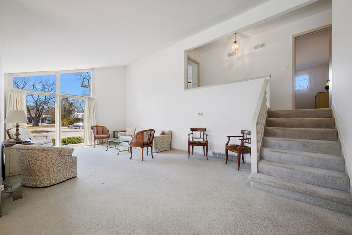 Property Photo:  1041 Arbor Lane  IL 60025 