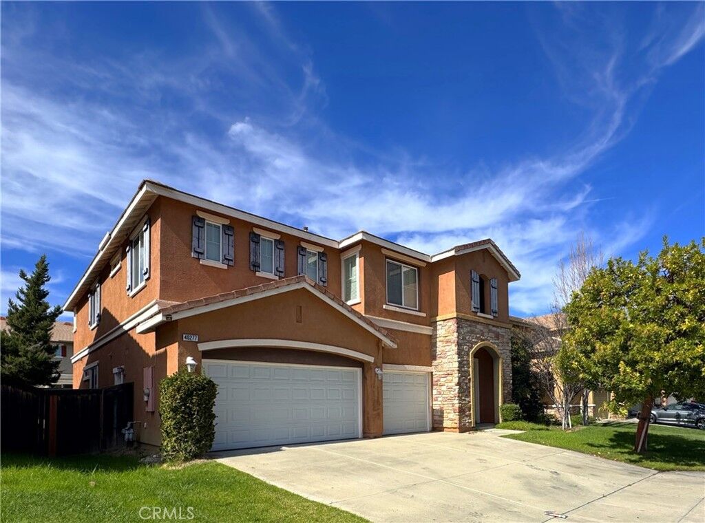 Property Photo:  40277 Jacob Way  CA 92563 