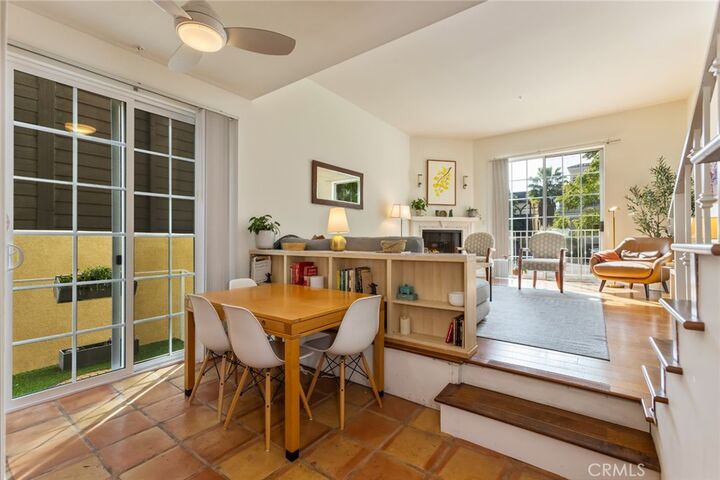 Property Photo:  11445 Moorpark  CA 91602 