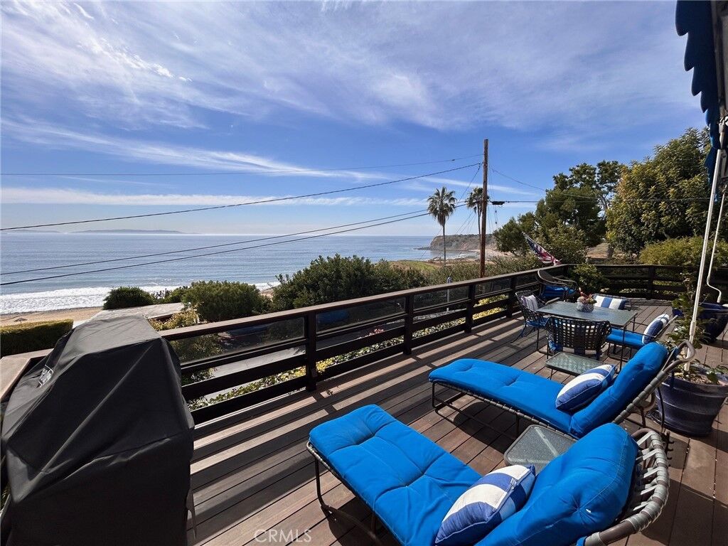 Property Photo:  84 Yacht Harbor  CA 90275 