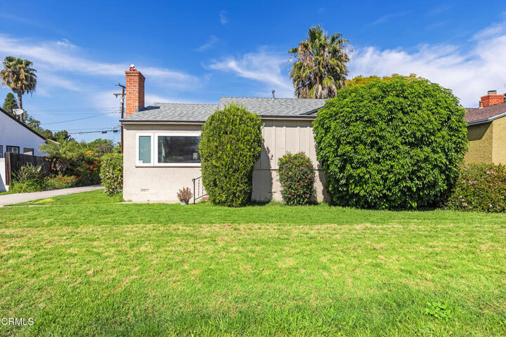 Property Photo:  1141 E Cameron Avenue  CA 91790 