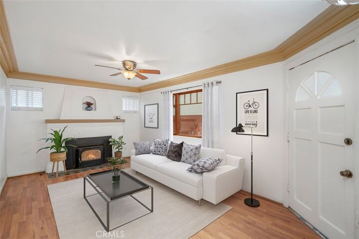 Property Photo:  832 Cypress Avenue  CA 90254 