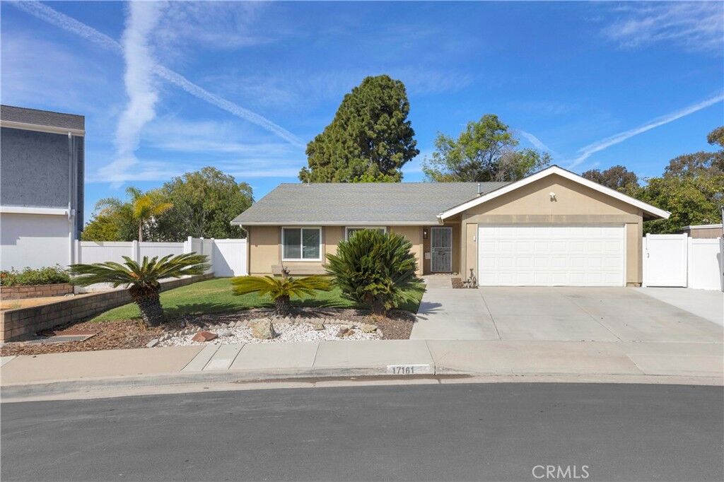 Property Photo: 17161 Golden View CA 92647