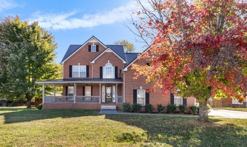 Property Photo:  810 Fire Break Dr  TN 37040 