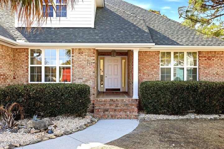 Property Photo:  717 Settlers Lane  NC 28449 